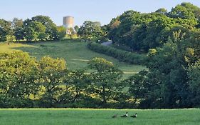 Luxury Converted Water Tower In Yorkshire